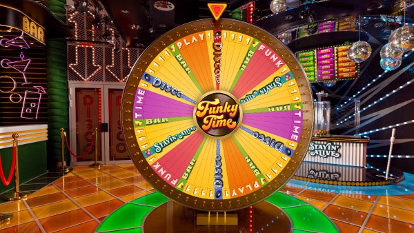 Live Casino Floor - Evolution tables loading in crisp full screen view